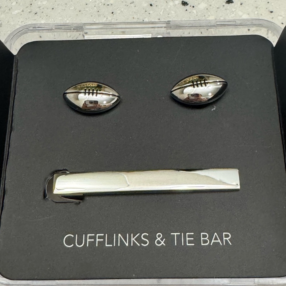 Silver Football Cufflinks and Tie Bar Set.Never used.